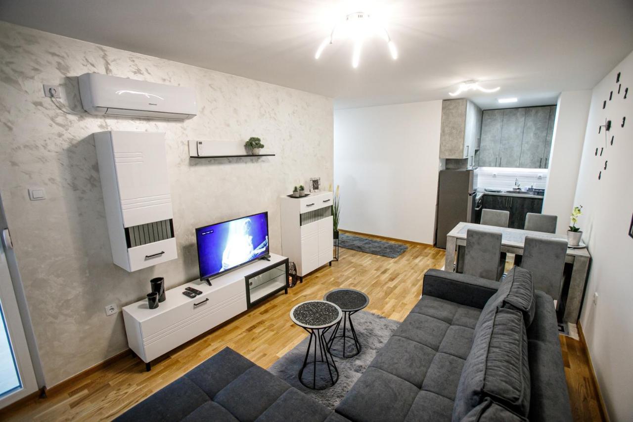 Tik Tak Apartman Суботица Екстериор снимка